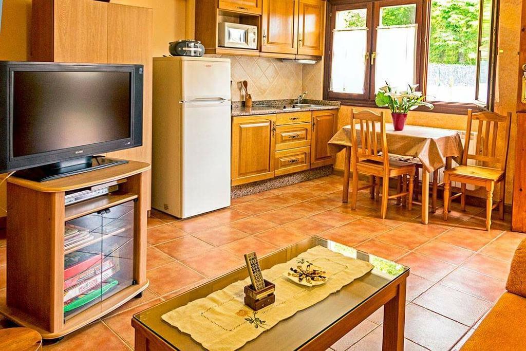 Apartamentos El Pradon De Santa Marina Паррес-де-Льянес Экстерьер фото